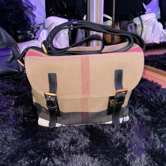 Burberry canvas crossbody messenger bag - Picture 1 of 6